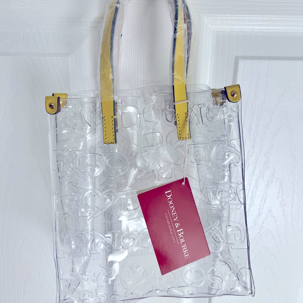 NEW Dooney & Bourke clear bad with yellow straps ✨